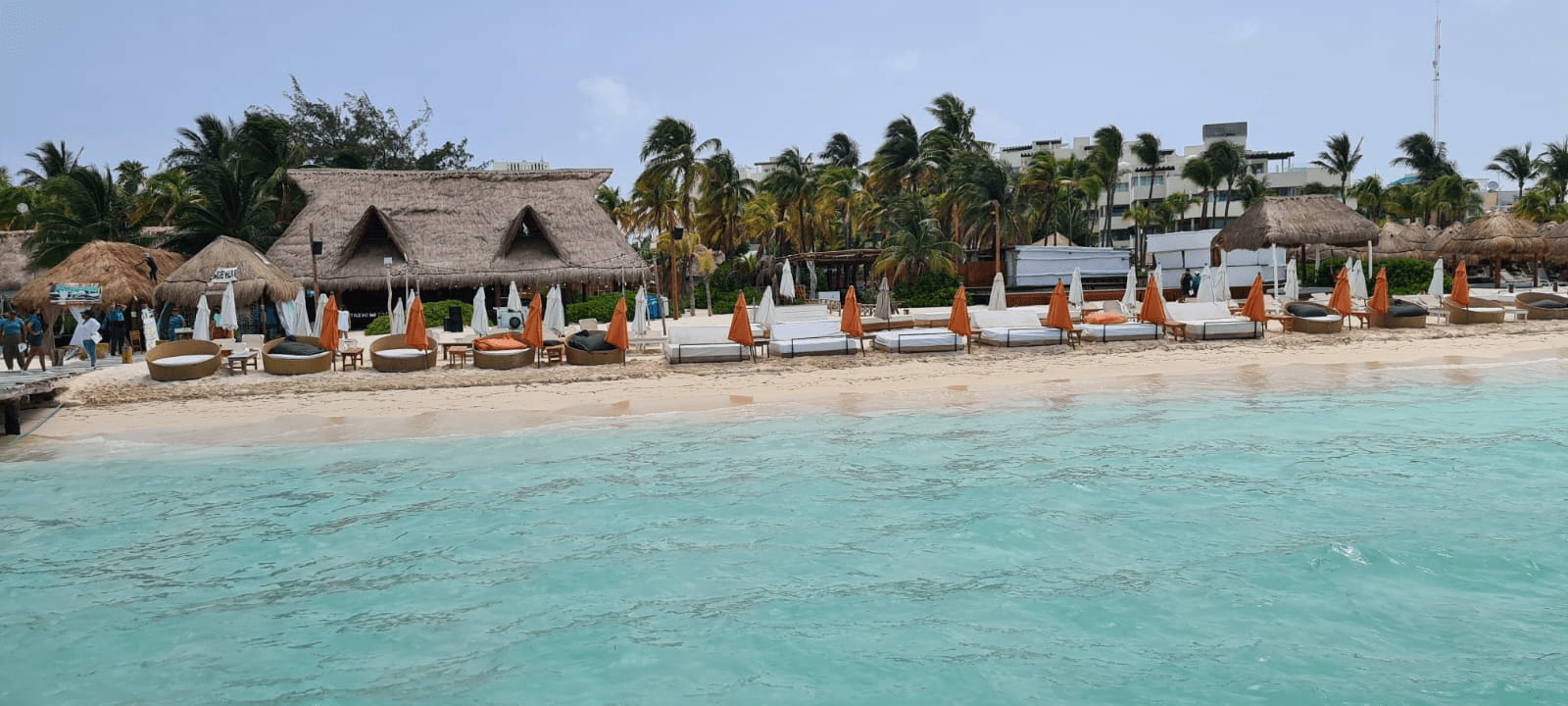 Thumbnail-Para-Vista-De-La-Playa-Isla-Mujeres-Por-Rentas y Turismo